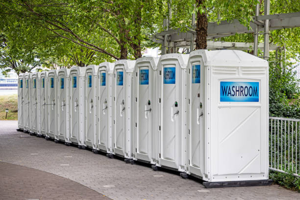 Best Porta potty delivery and setup  in Mayfield, PA