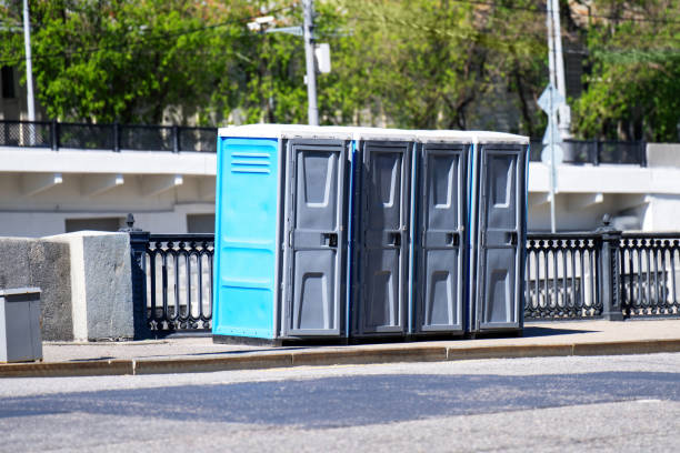 Best Luxury portable toilet rental  in Mayfield, PA